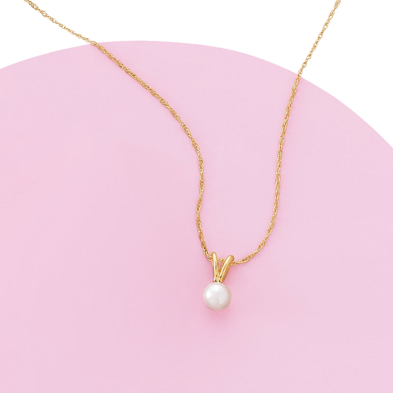 14kt yellow gold chain with small 4mm cultured pearl solitaire pendant