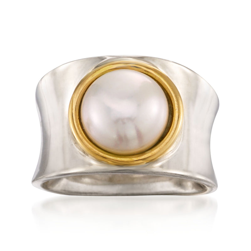 Cultured pearl ring with round white pearl bezel in gold on silver band