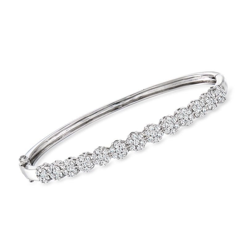 Diamond cluster bangle bracelet in 18kt white gold with sparkling diamond row