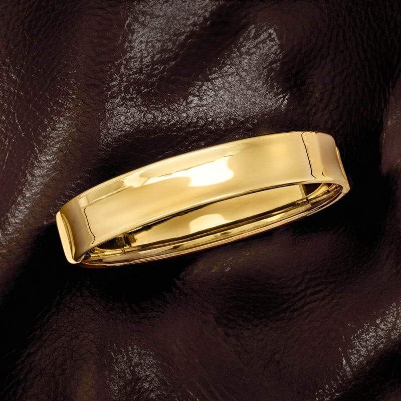Polished 14kt yellow gold hinged bangle bracelet, smooth curved front