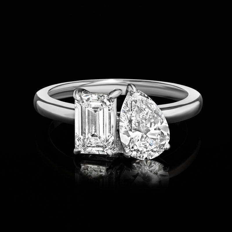 14kt white gold toi et moi diamond ring, emerald-cut and pear-cut front view