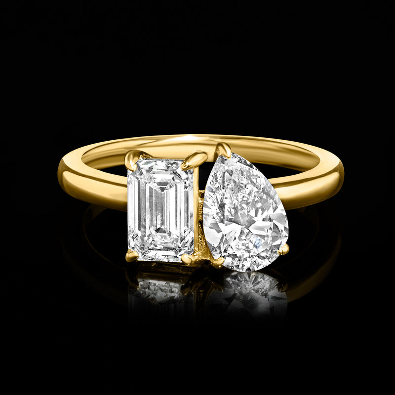 14kt yellow gold toi et moi ring with emerald-cut and pear-shaped brilliant diamonds