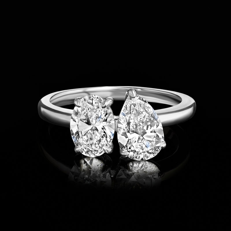 14kt white gold toi et moi ring featuring oval and pear lab-grown diamonds