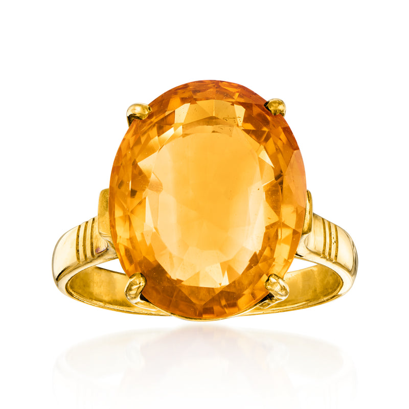 Vintage citrine gemstone ring in 18kt yellow gold with oval faceted stone