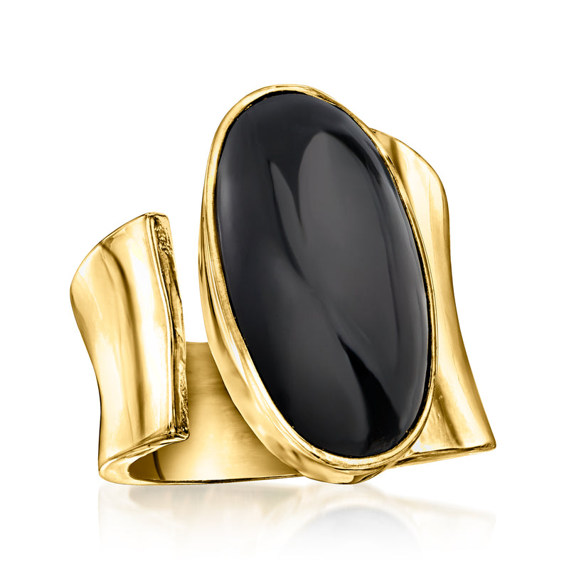 Gold-tone oval onyx wrap ring with sculpted split shoulders and shiny black oval stone