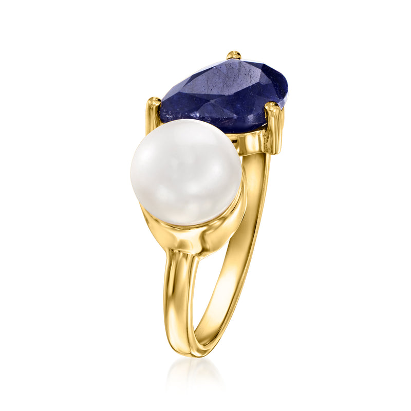 18kt gold Toi et Moi ring, white pearl with navy-blue sapphire setting