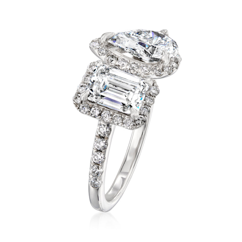 Toi et Moi ring with emerald-cut and pear-shaped diamonds in white gold