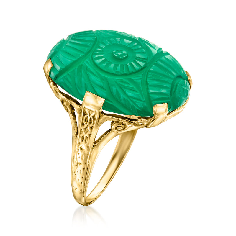 Vintage green chalcedony ring in 10kt yellow gold, side view with ornate band