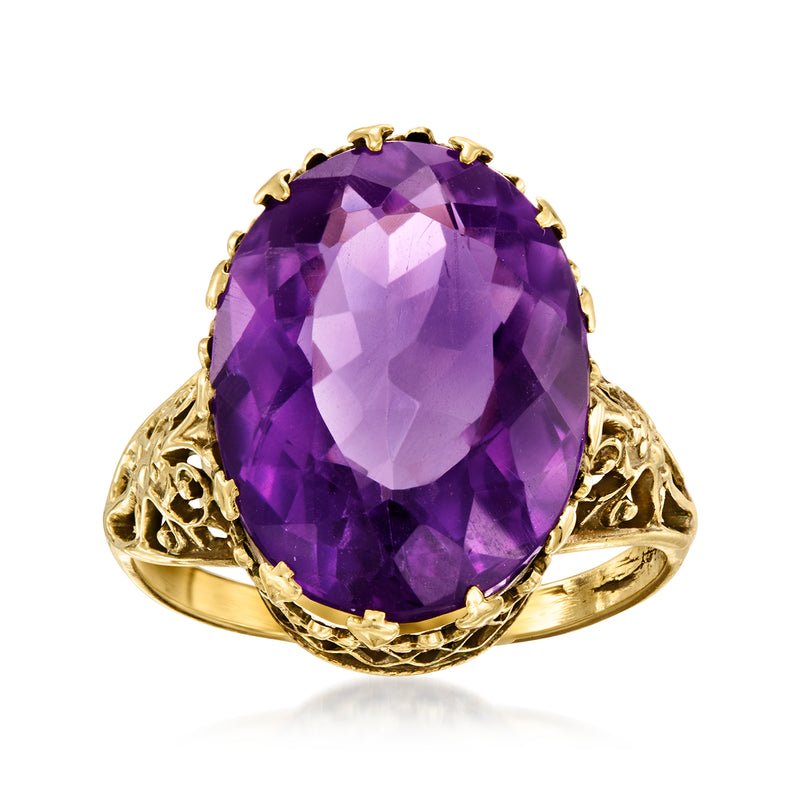 Amethyst oval gemstone ring in yellow gold, scalloped bezel and filigree band