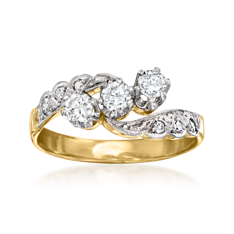 Vintage 18kt yellow gold diamond ring with five round brilliant-cut stones