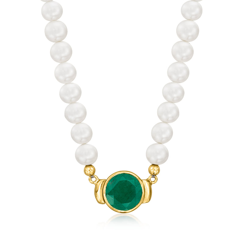 Cultured pearl necklace with emerald-green oval pendant in 18kt gold over sterling