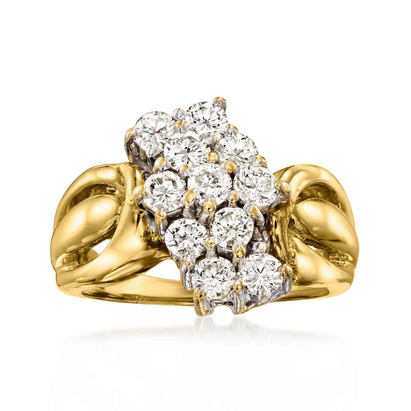 14kt yellow gold diamond cluster ring with round brilliant-cut stones