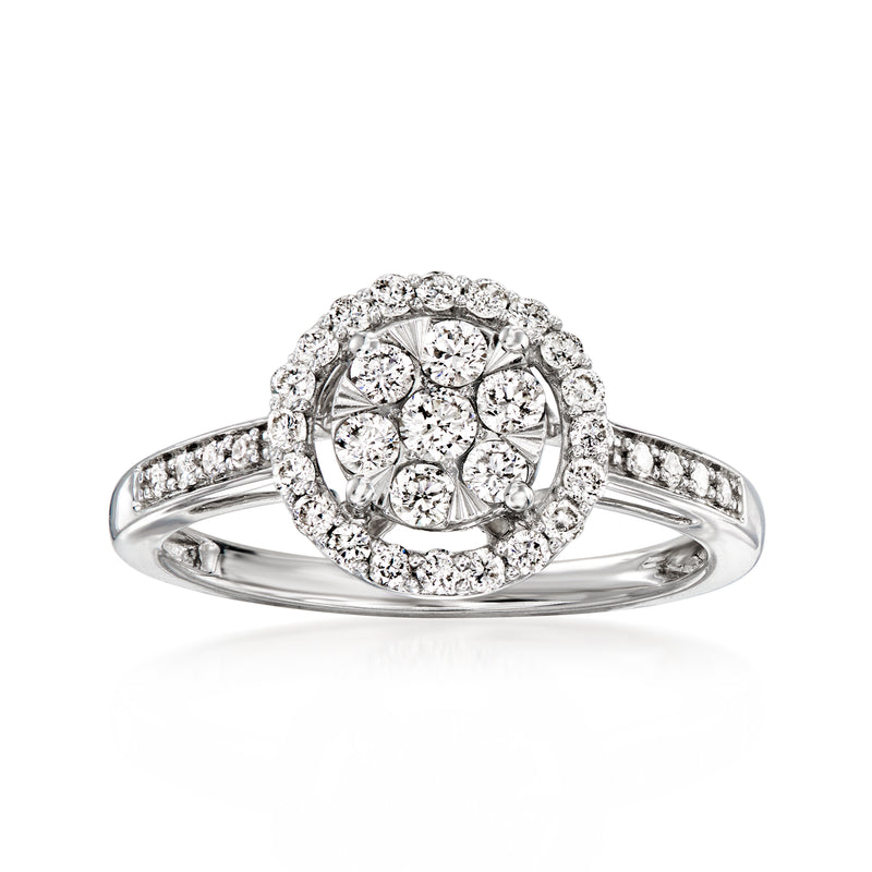 Vintage diamond cluster ring in 14kt white gold