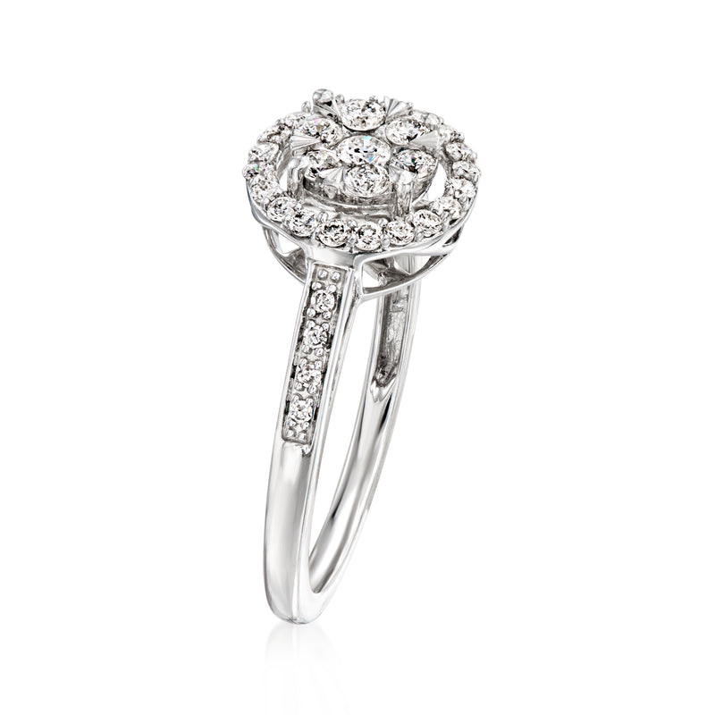 Vintage diamond cluster ring in 14kt white gold with pavé band
