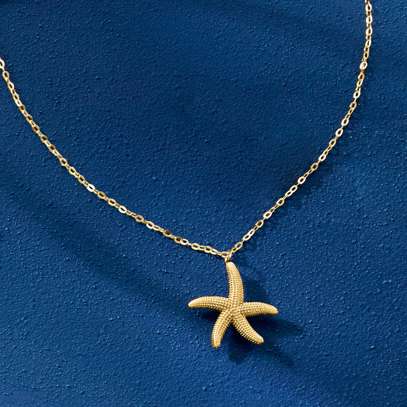 10kt yellow gold starfish pendant necklace with textured starfish detail