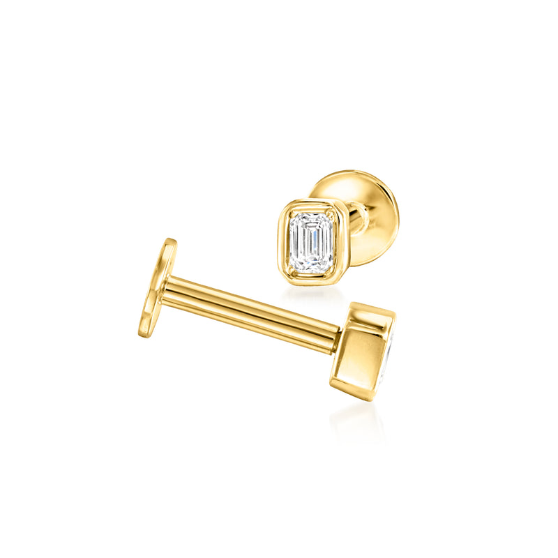 14kt yellow gold flat-back diamond stud earrings, emerald-cut stone in side view