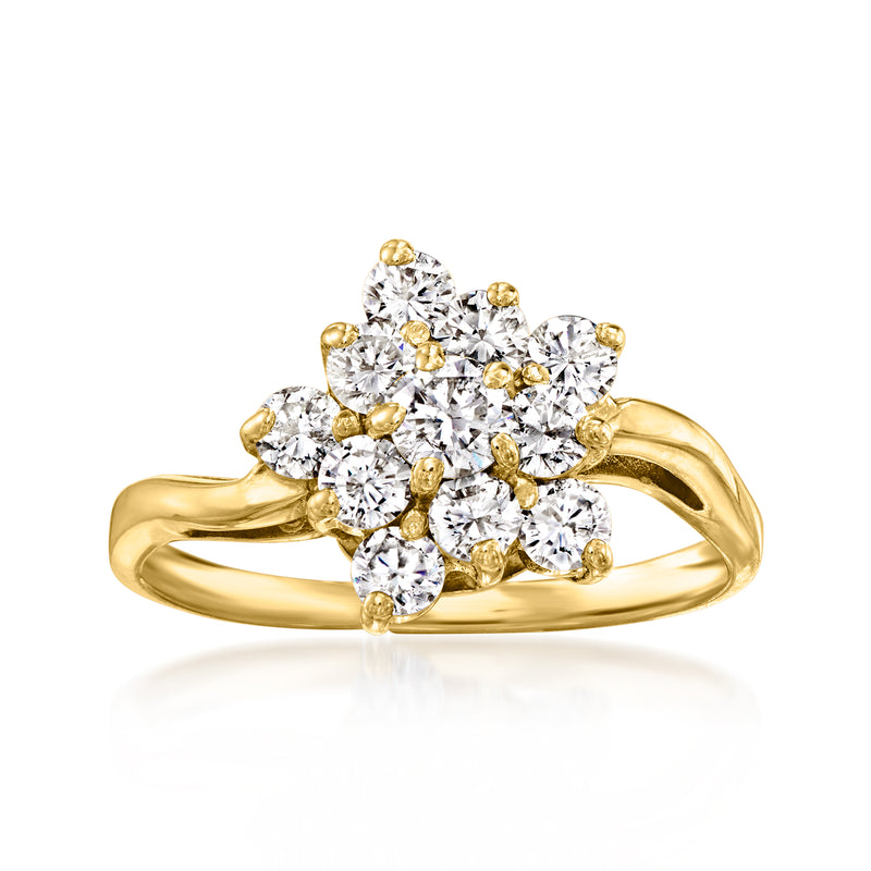 Vintage diamond cluster ring in 14kt yellow gold, oval and round stones