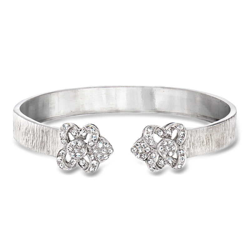 18kt white gold diamond floral cuff bracelet with two clustered round-cut flower accents