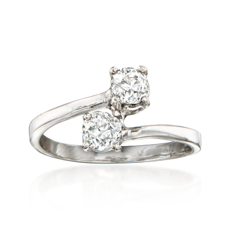 Vintage bypass diamond ring in 18kt white gold, three stone look, round diamonds