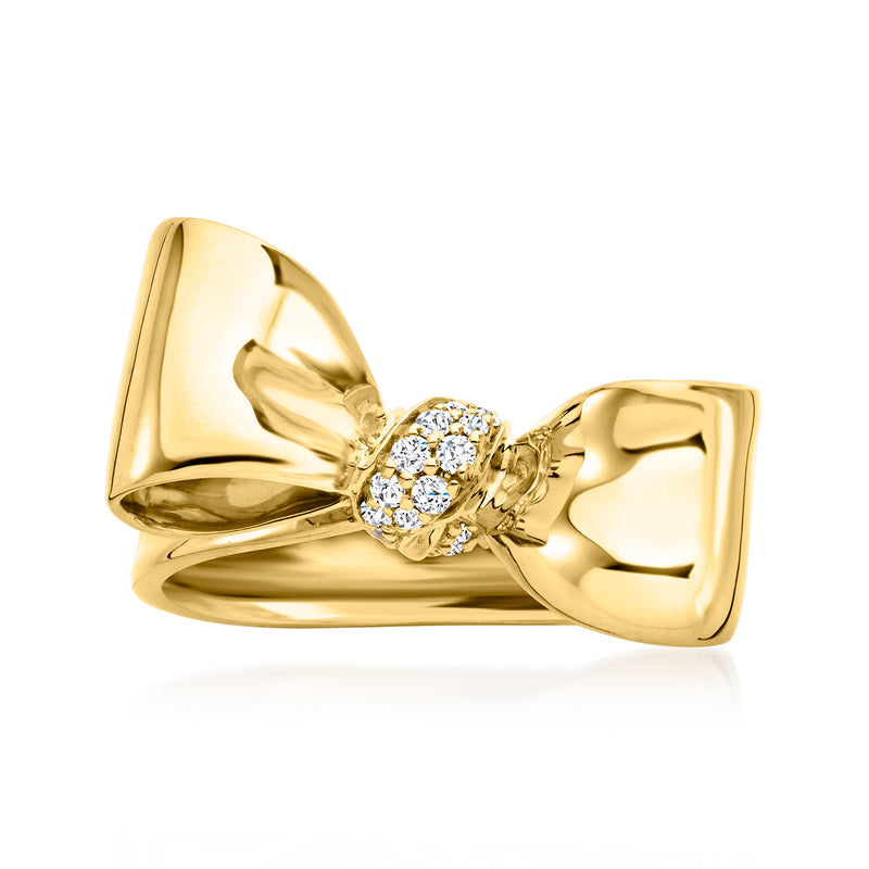 18kt yellow gold bow ring with round diamond cluster center