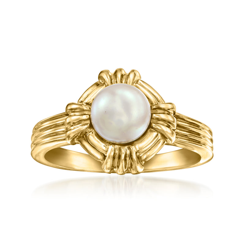 Vintage Tiffany 18kt yellow gold ring with cultured pearl centerpiece