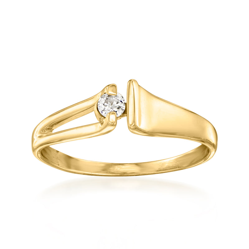 14kt yellow gold vintage ring with round diamond center and split open band