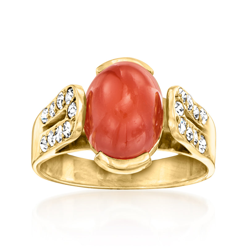 18kt yellow gold vintage ring with oval red carnelian cabochon and diamond clusters