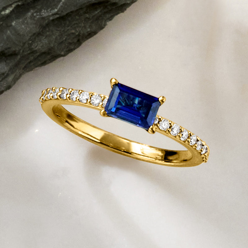Gold vermeil ring with emerald-cut blue sapphire and pavé lab-grown diamonds