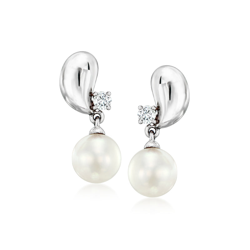 Mikimoto vintage drop earrings in 18kt white gold with pearl drops and diamond accents