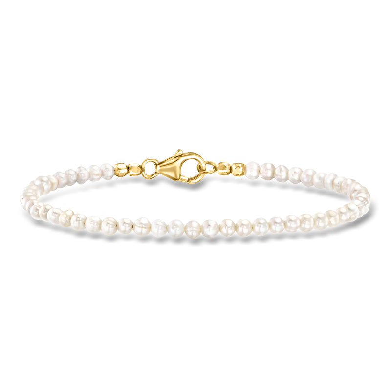 Cultured pearl bead bracelet with gold clasp and white round pearls