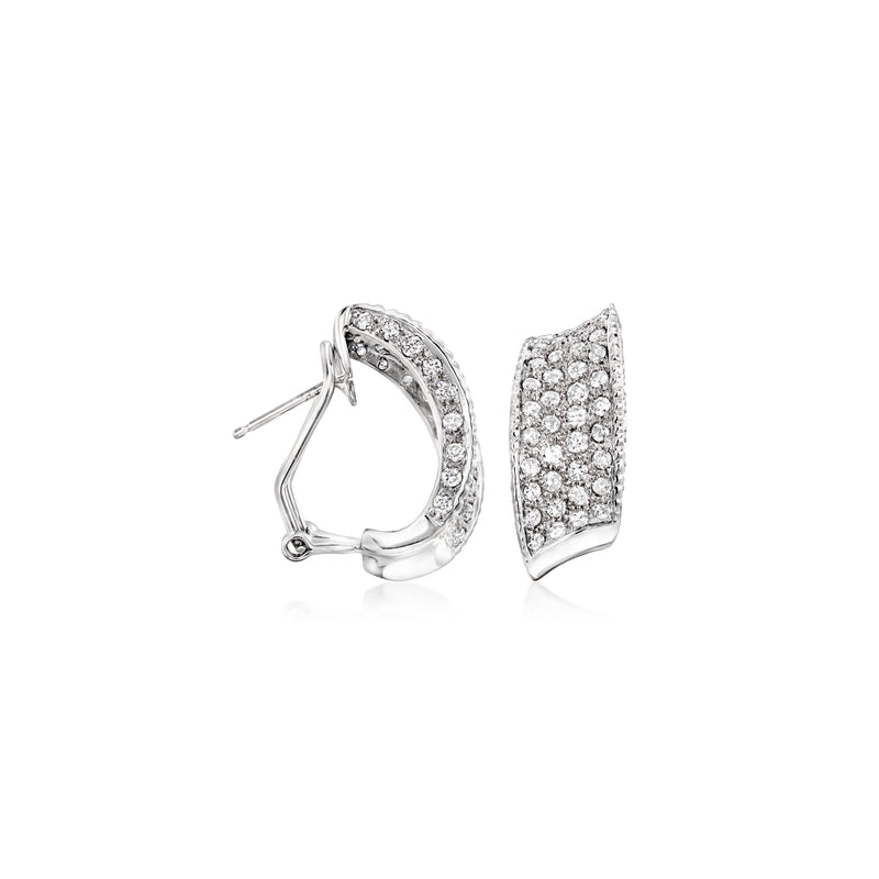 Diamond curved earrings in 18kt white gold, clip/post style