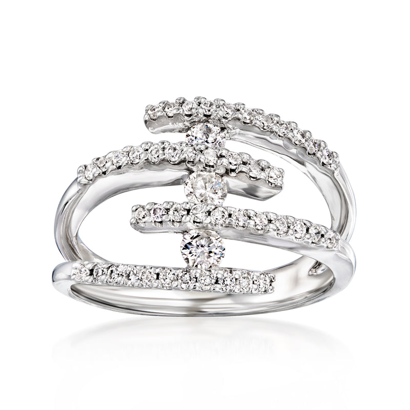 Vintage spiral diamond ring in 14kt white gold with three stone bands
