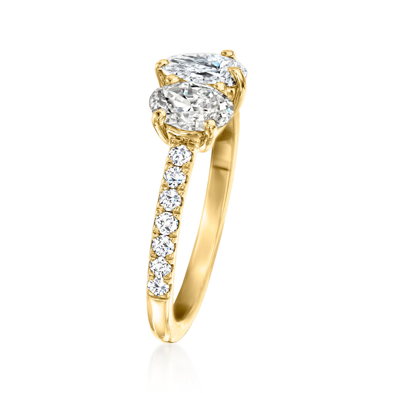 Toi et Moi ring in yellow gold with two pear-cut diamonds and pavé band