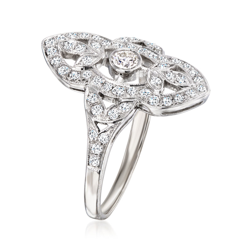Openwork diamond ring in 18kt white gold with floral motif