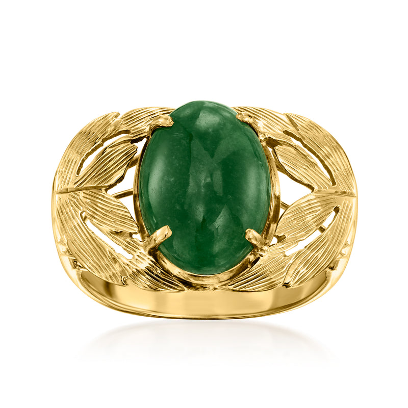 Vintage jade leaves ring in 10kt yellow gold, oval green jade centerpiece