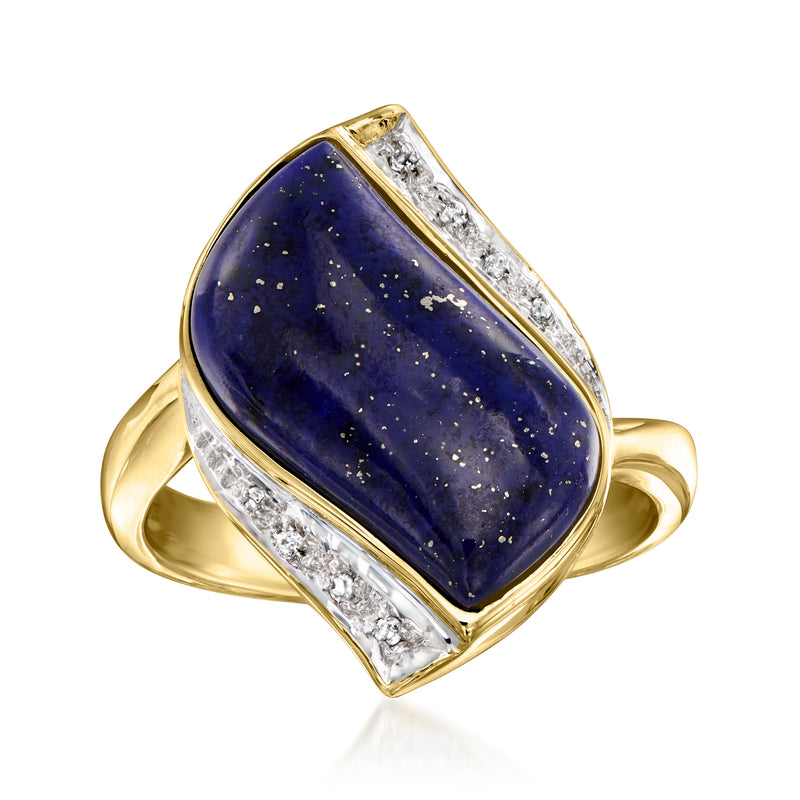 Vintage lapis and diamond ring in 14kt yellow gold
