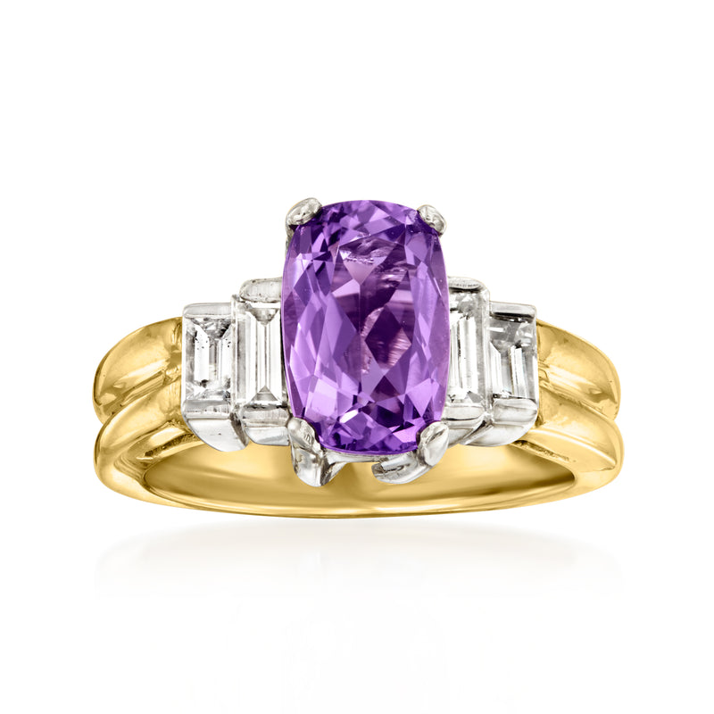 Vintage amethyst ring in 14kt yellow gold with baguette diamond side stones