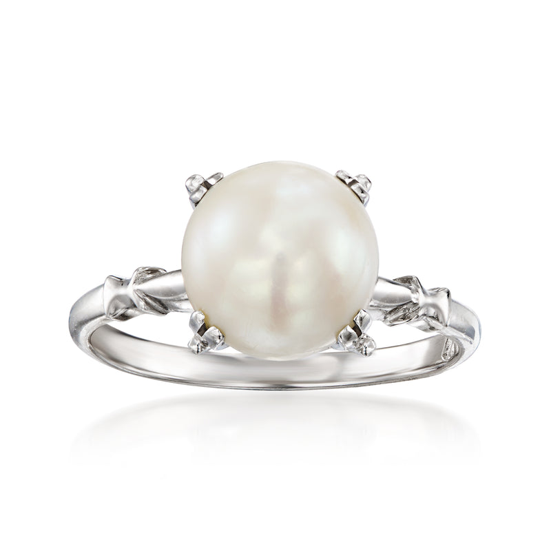 Vintage cultured pearl ring in platinum with large round white pearl