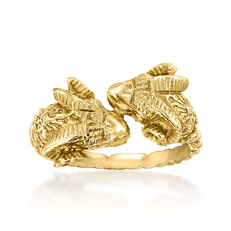 Vintage 18kt yellow gold double ram head ring with textured ornate bands