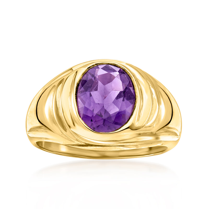 Vintage amethyst ring with oval purple gemstone in 14kt yellow gold setting
