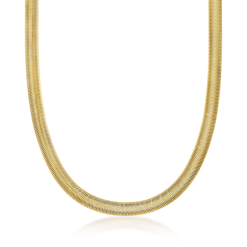 Yellow gold-plated snake-chain necklace, 8mm links, close-up