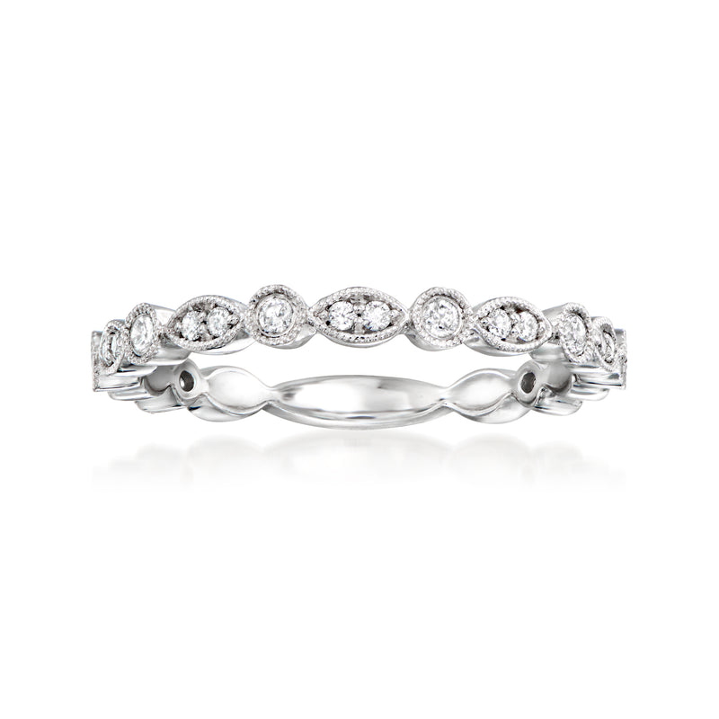 14kt white gold diamond ring with round stones in a scalloped row