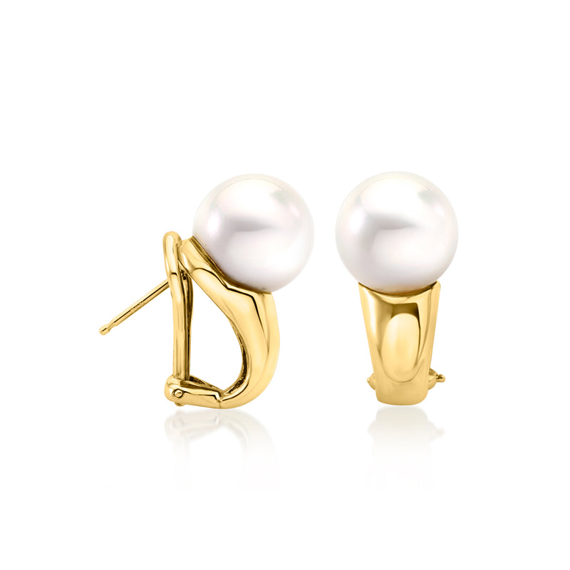 Cultured pearl clip earrings in 18kt yellow gold with hinged back and white pearls