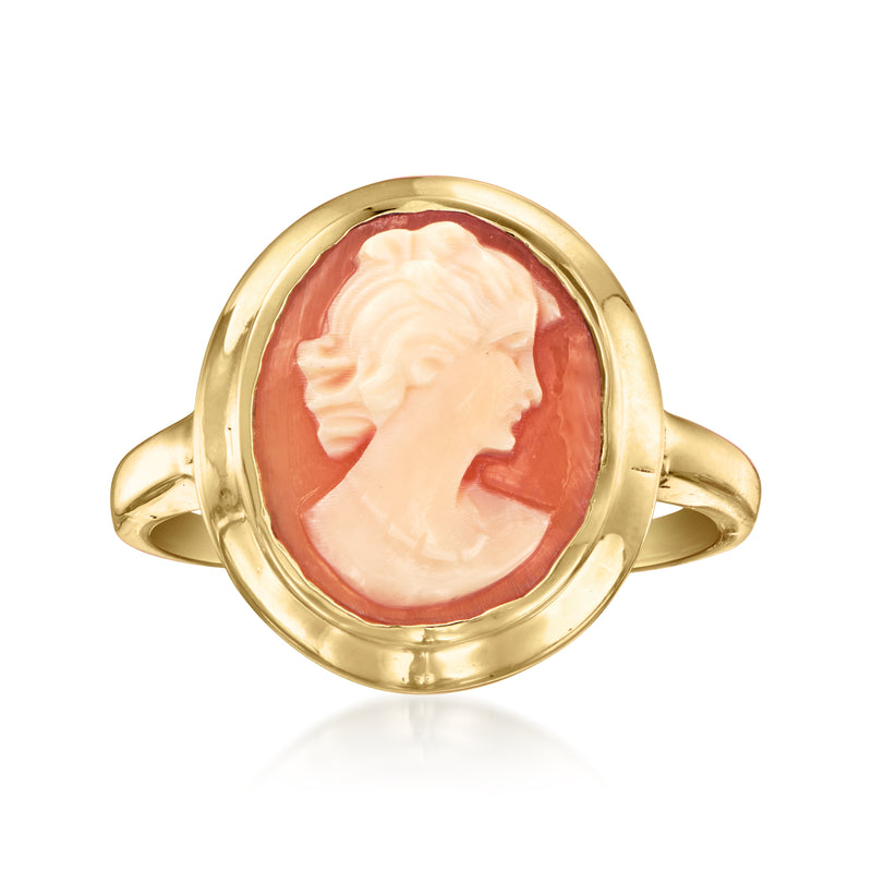Vintage cameo ring in 10kt yellow gold with oval brown shell profile