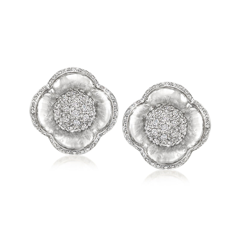 Diamond flower earrings in white gold, pair