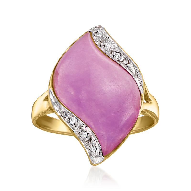 Vintage lavender jade ring with diamonds in 14kt yellow gold, leaf-shaped