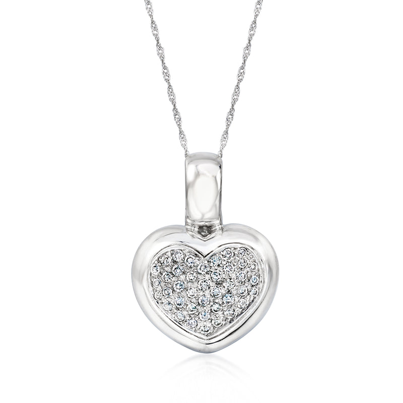 Diamond heart pendant necklace in 18kt white gold