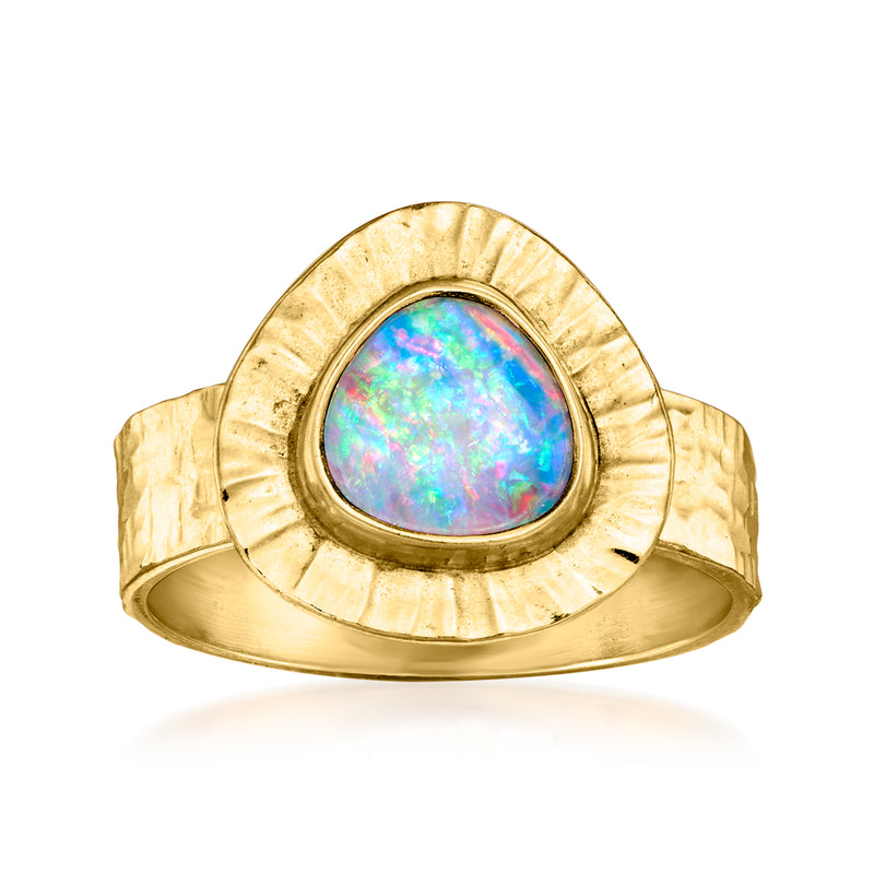 Vintage opal ring in 14kt yellow gold with oval blue-green multicolor opal gemstone
