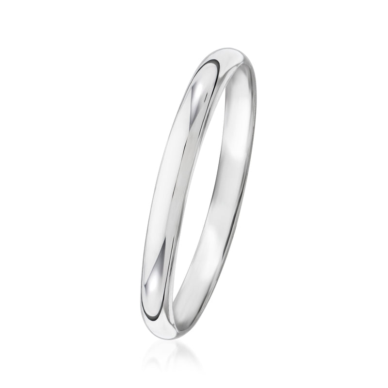 Polished 14kt white gold ring, side view of smooth band