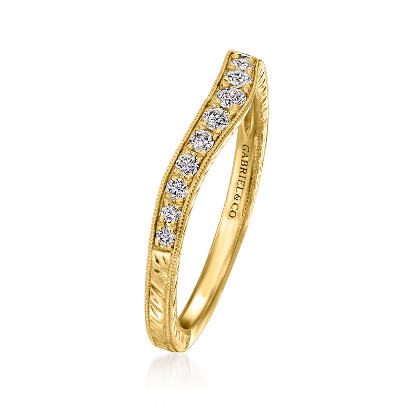 Gabriel & Co. diamond curved ring in 14kt yellow gold
